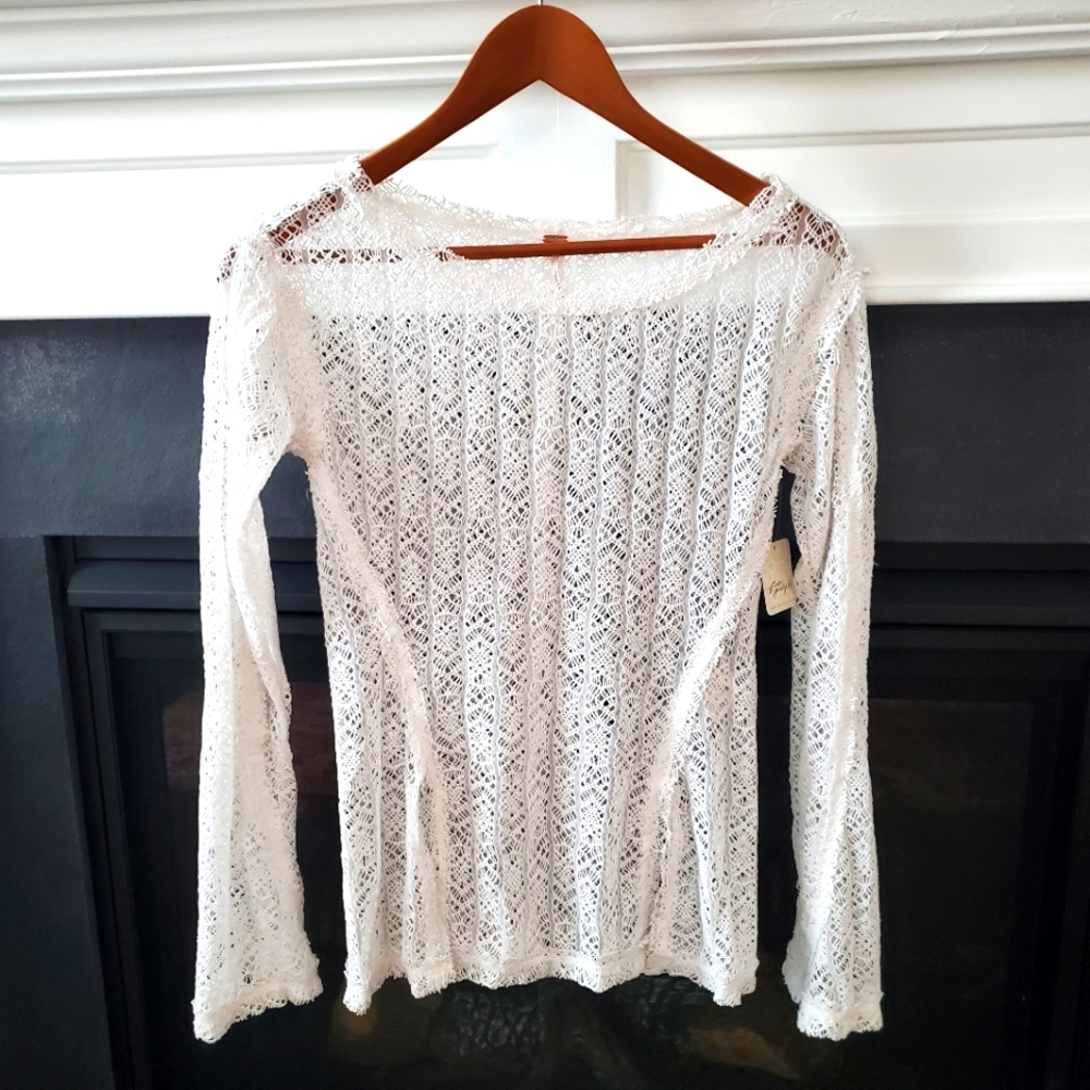 Free People nwt white lace bell sleeve top xs